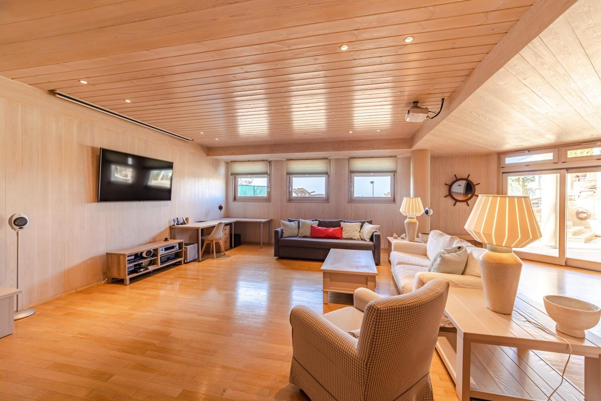 Lyciponon Villa Anavyssos Exteriör bild